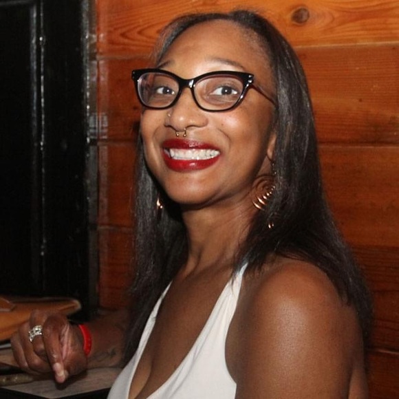 Meet your Posher, Any - Picture 1 of 1